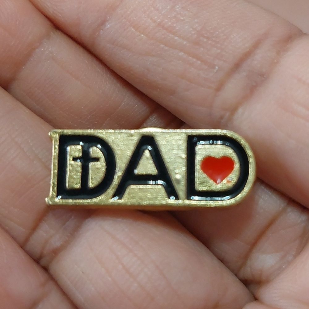 DAD Enamel Gold Tone Tack Pin Lapel Pin